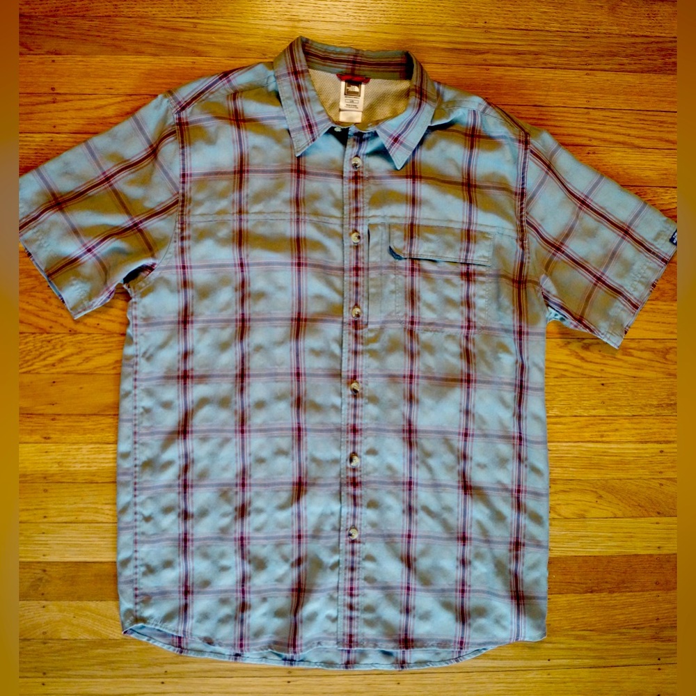 The North Face Button Short Sleeve